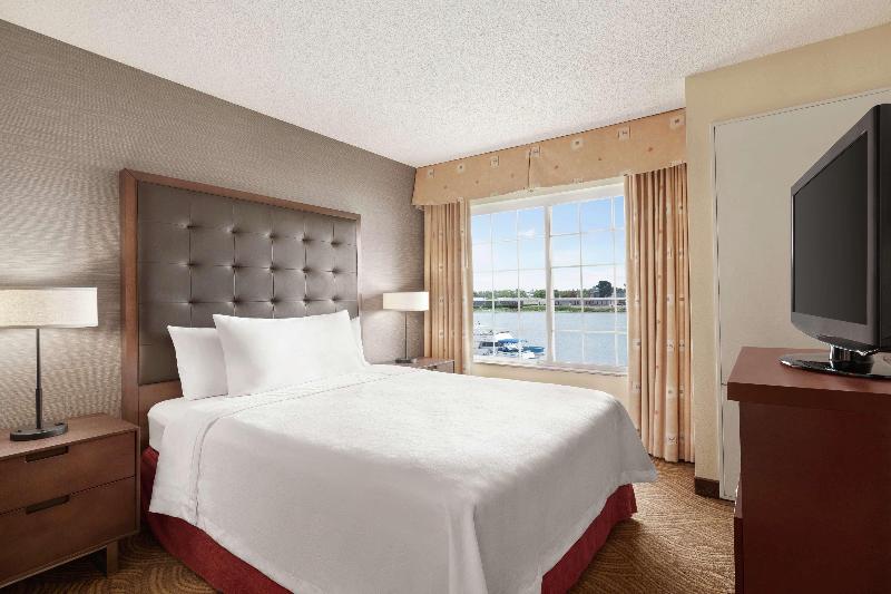 Homewood Suites Oakland Waterfront image