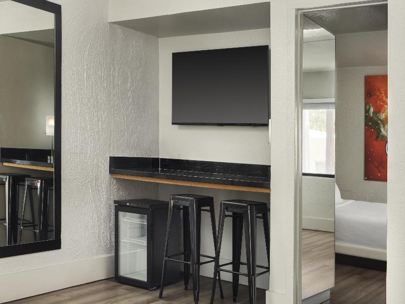 The Clarendon Hotel & Spa, BW Signature Collection image
