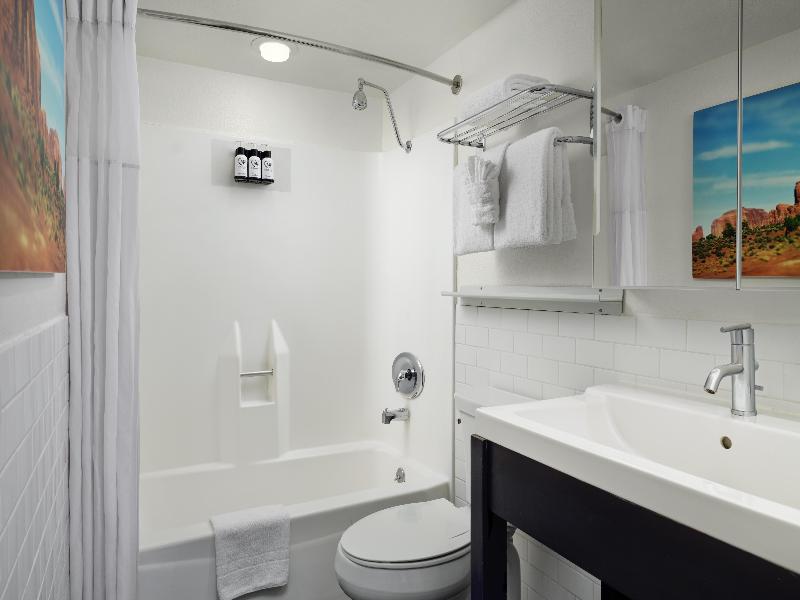 The Clarendon Hotel & Spa, BW Signature Collection image