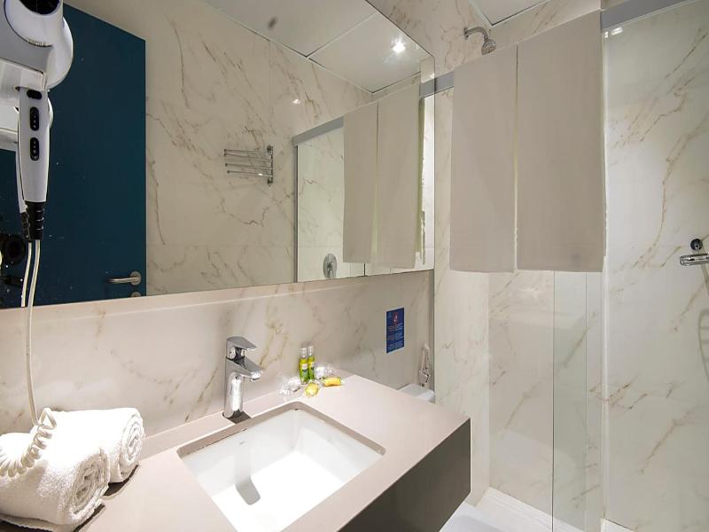 Regency Copacabana Hotel image