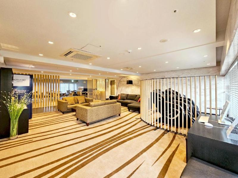 Hotel Foret Premier Nampo image