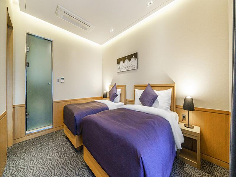 Hotel Foret Premier Nampo image