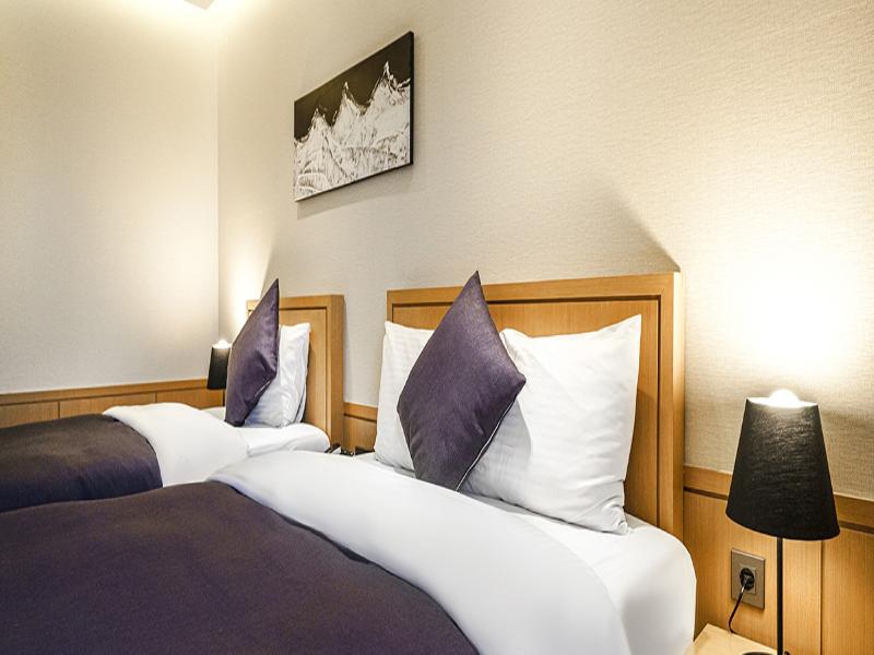 Hotel Foret Premier Nampo image