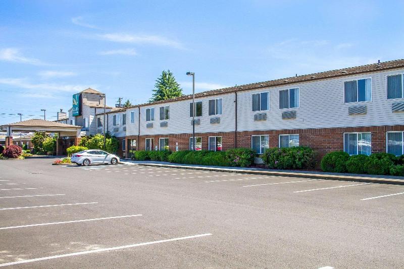Quality Inn & Suites Longview Kelso image
