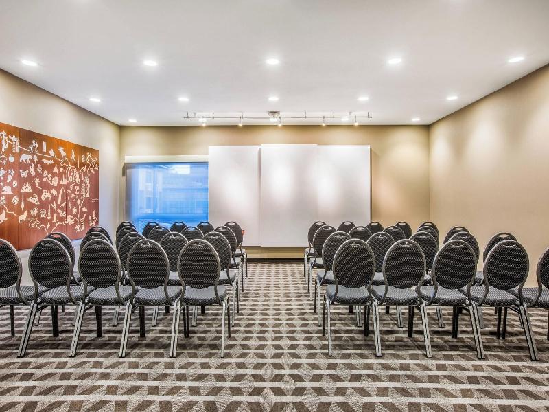 Towneplace Suites By Marriott Olympia image