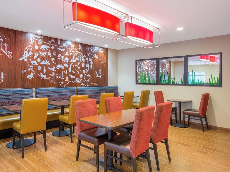 Towneplace Suites By Marriott Olympia image
