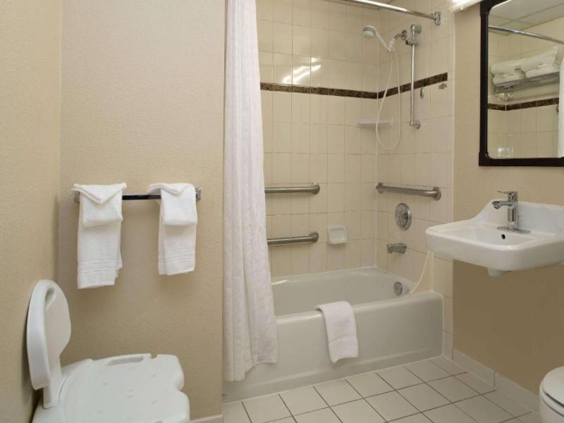 Ramada by Wyndham Downtown Spokane image