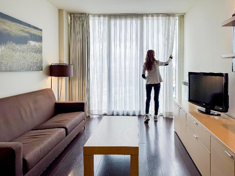 Hotel Jardines de Uleta Suites image