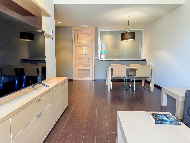 Hotel Jardines de Uleta Suites image