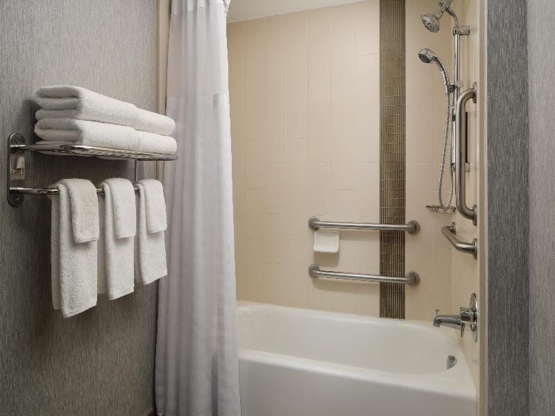 Hyatt Place Tampa Airport/Westshore image