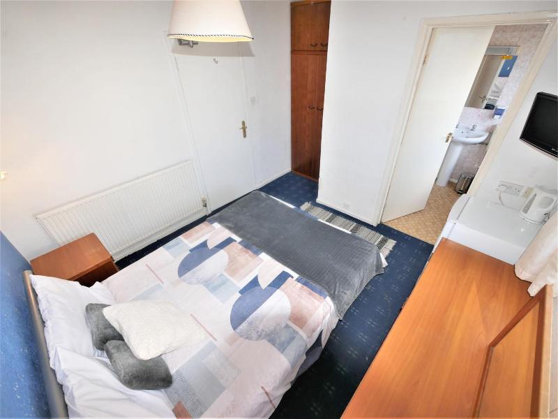 Bourne Hall Hotel image