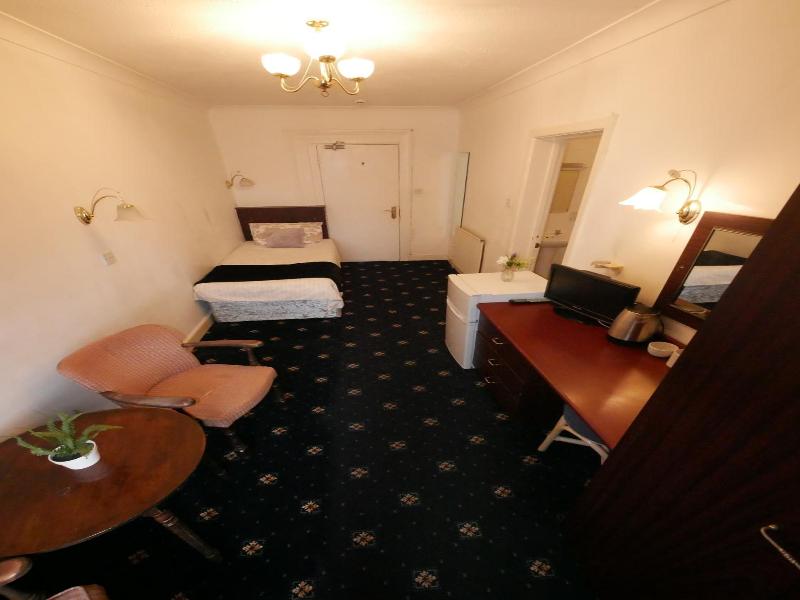 Bourne Hall Hotel image