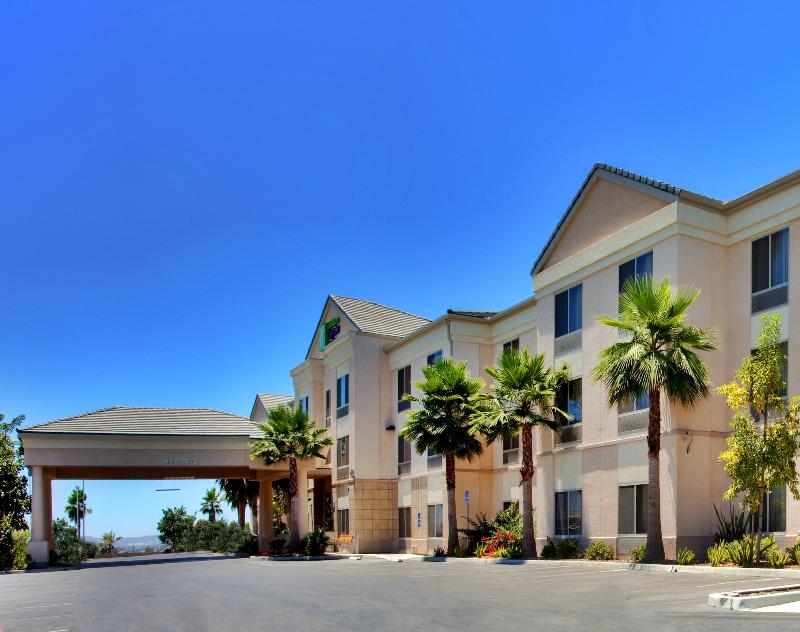 Holiday Inn Express Otay Mesa