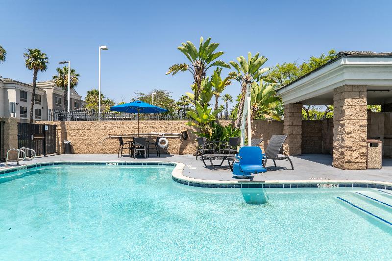 Holiday Inn Express Otay Mesa