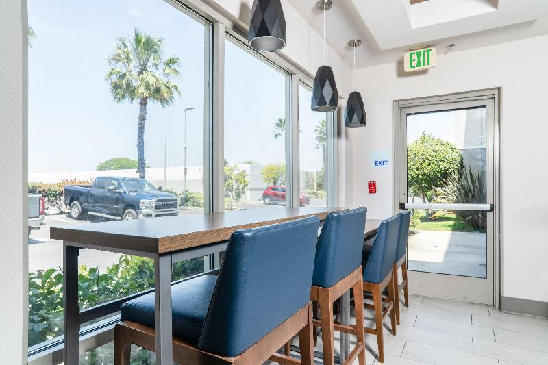 Holiday Inn Express Otay Mesa