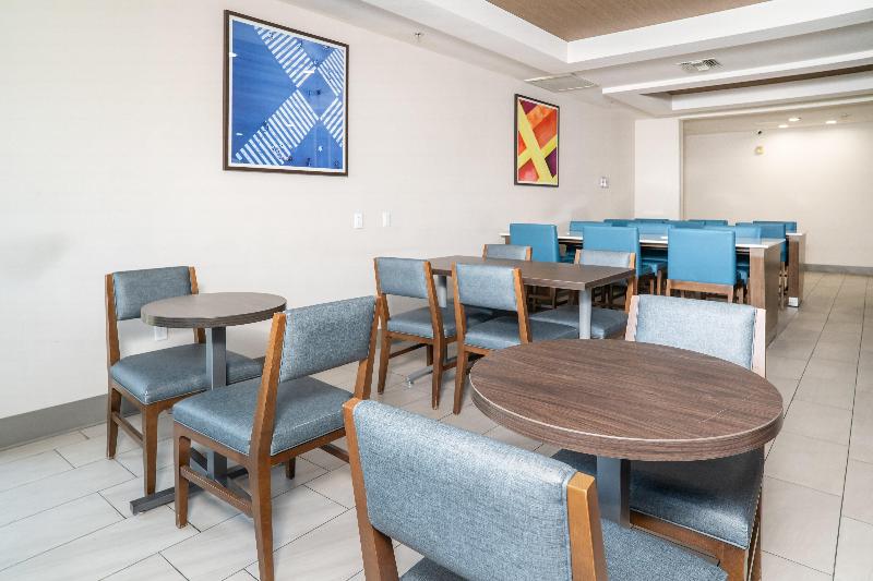 Holiday Inn Express Otay Mesa