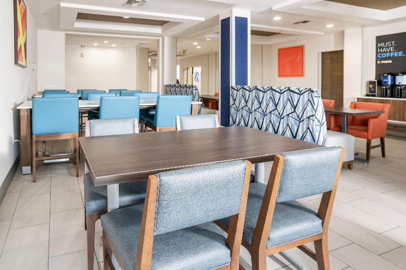 Holiday Inn Express Otay Mesa