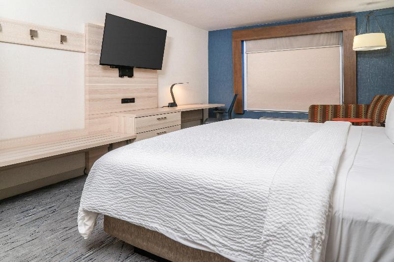 Holiday Inn Express Otay Mesa
