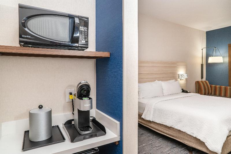 Holiday Inn Express Otay Mesa