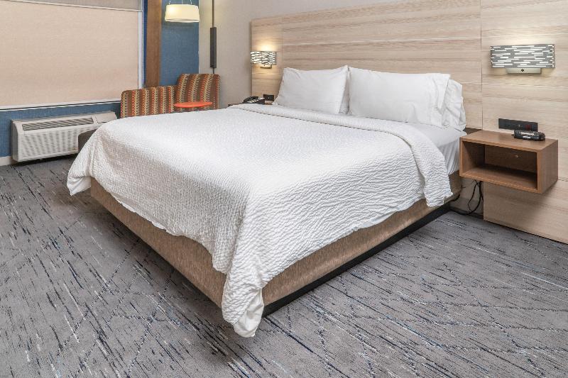 Holiday Inn Express Otay Mesa