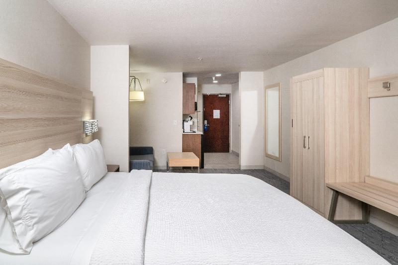 Holiday Inn Express Otay Mesa