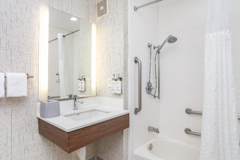 Holiday Inn Express Otay Mesa