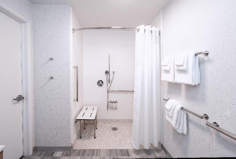 Holiday Inn Express San Diego - La Mesa photo 10
