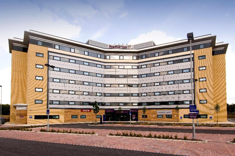 Premier Inn Man Airport (M56/J6) Runger Lane North image
