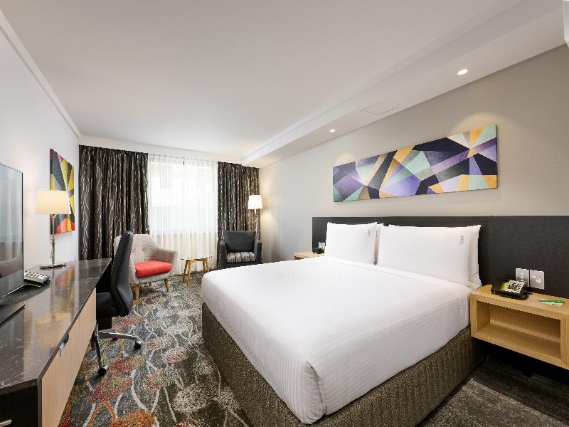 Holiday Inn City Centre Perth image