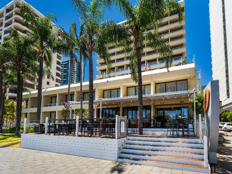 Crowne Plaza Perth — general view