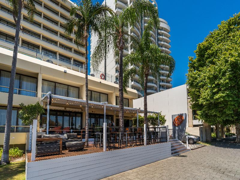 Crowne Plaza Perth image