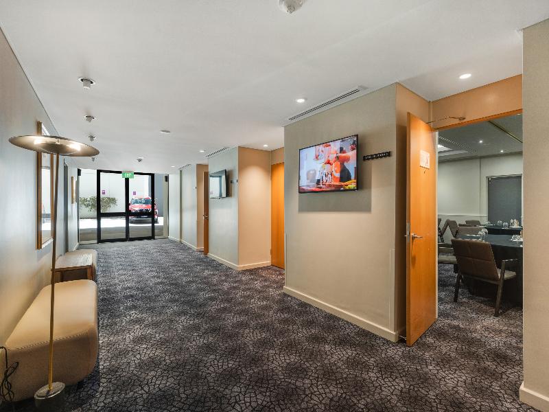Crowne Plaza Perth image
