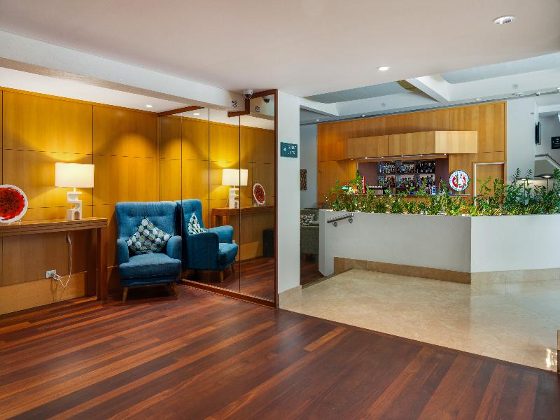 Crowne Plaza Perth image