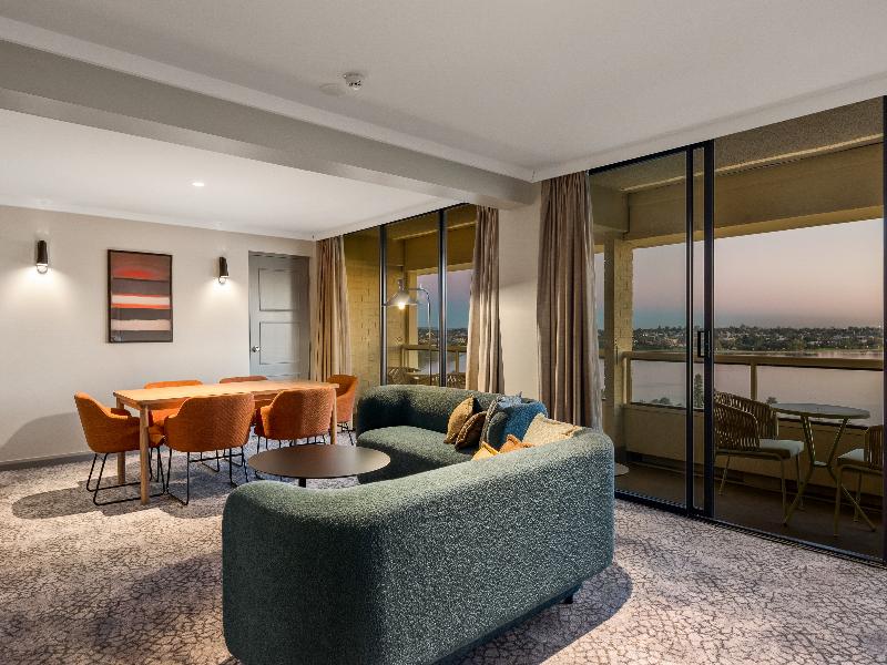 Crowne Plaza Perth image
