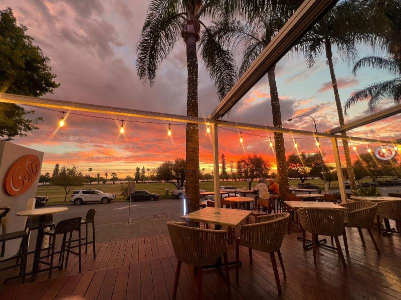 Crowne Plaza Perth image