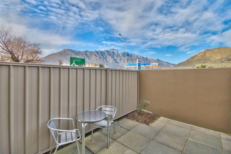 Asure Queenstown Gateway Apartments image