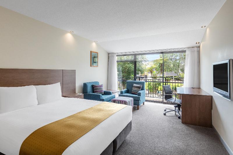 Holiday Inn Auckland Airport image