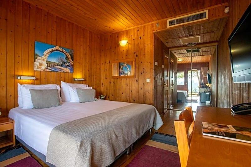 Logos Hotel in Yad Hashmona image
