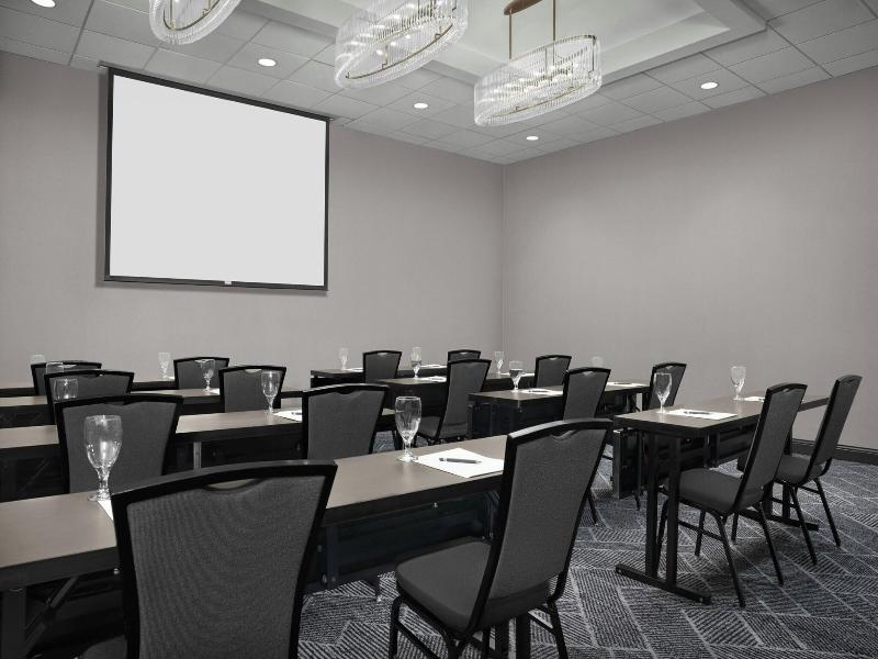 Springhill Suites Savannah Historic District image