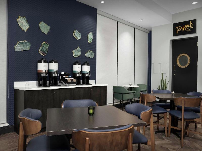 Springhill Suites Savannah Historic District image