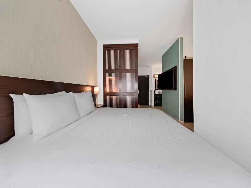 Hyatt Place West Palm Beach/Downtwn image