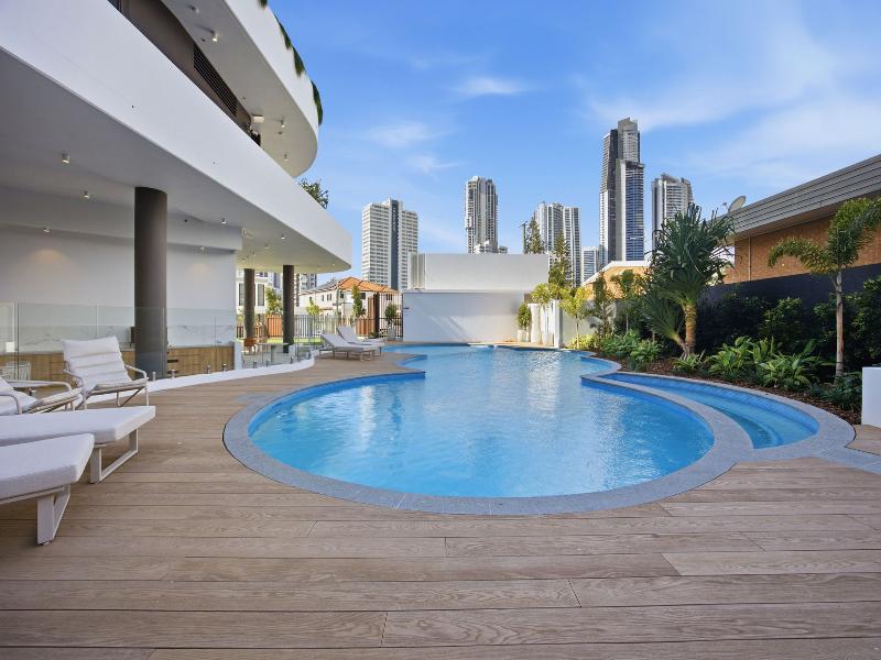 Chevron One Residences image
