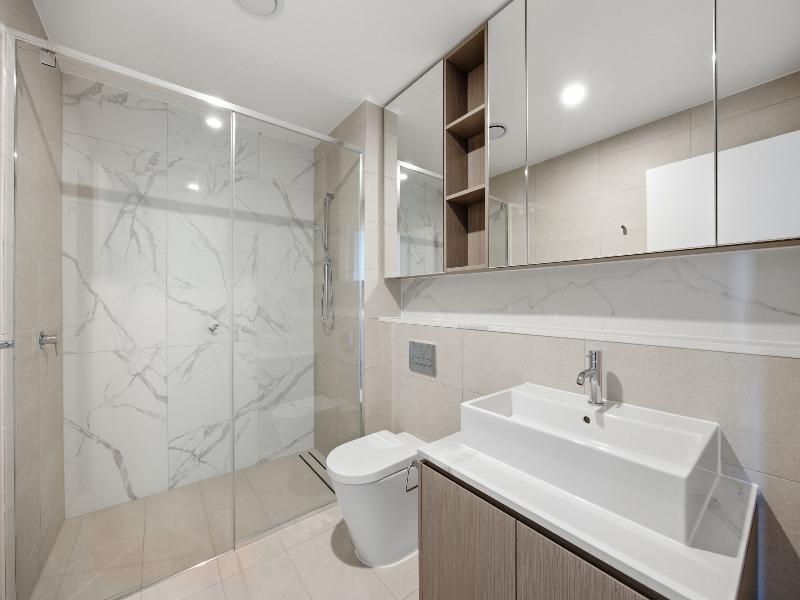 Chevron One Residences image
