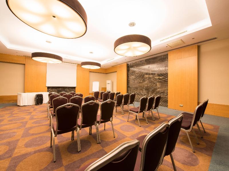 Ramada Plaza By Wyndham Antalya image