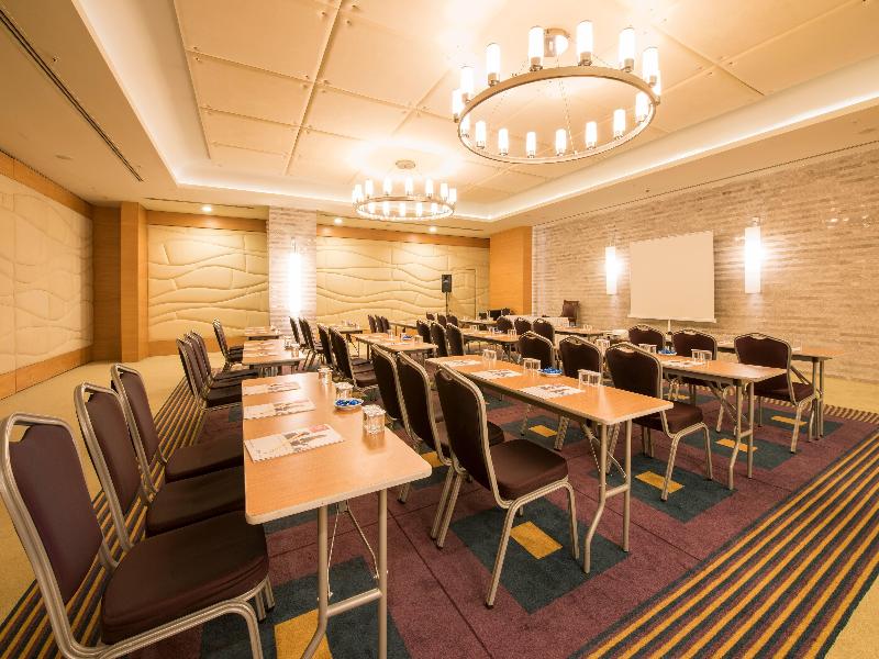 Ramada Plaza By Wyndham Antalya image