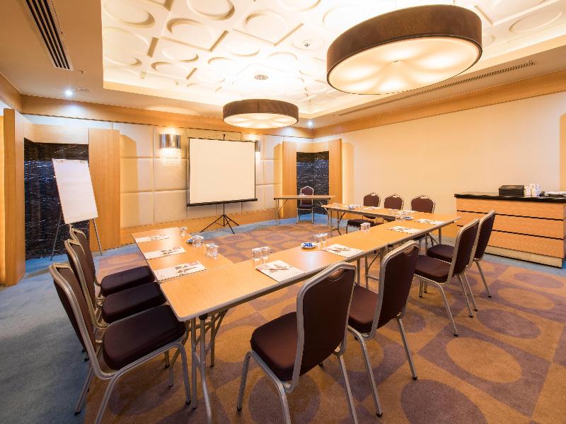 Ramada Plaza By Wyndham Antalya image