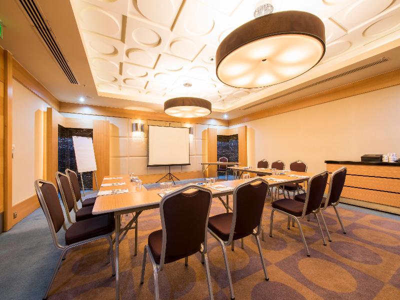 Ramada Plaza By Wyndham Antalya image