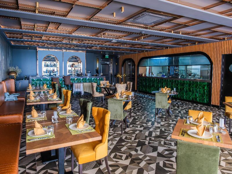 Ramada Plaza By Wyndham Antalya image