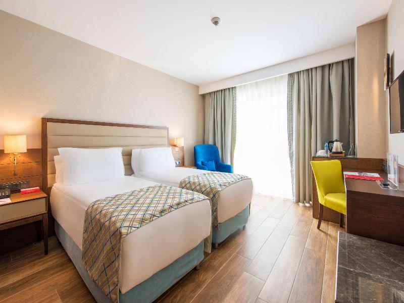 Ramada Plaza By Wyndham Antalya image