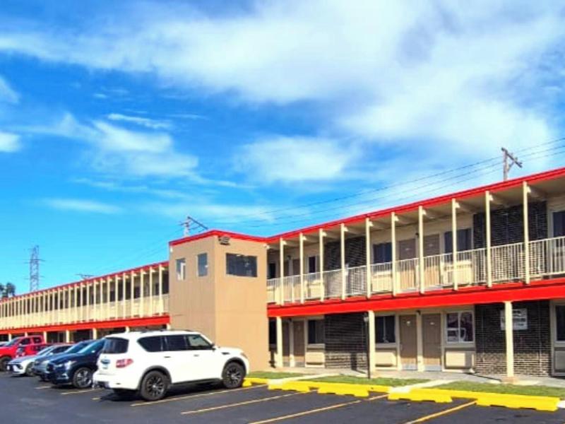 Saratoga Motel By Capital O Near Midway Airport C image